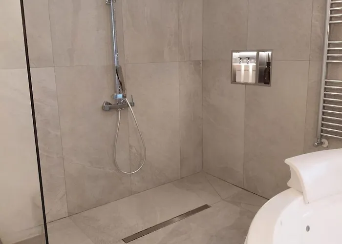 L'asse Imperiale 4* Rome